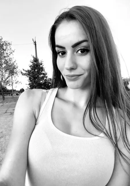 Вера из Тулы, ищу на сайте знакомства на одну ночь