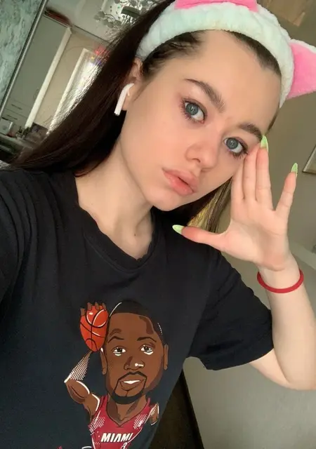 Я Катя, 20, знакомлюсь для общения в Москве