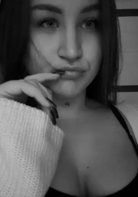 Я Полина, 19, знакомлюсь для общения в Санкт-Петербурге