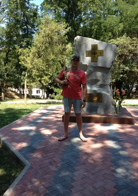 Я Александр, 49, из Тулы, ищу знакомства без обязательств