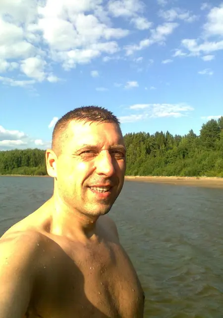 Я Дмитрий, 58, из Перми, ищу знакомство для постоянных отношений