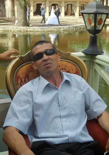 Ринат из Уфы, мне 53, познакомлюсь для приятного времяпровождения