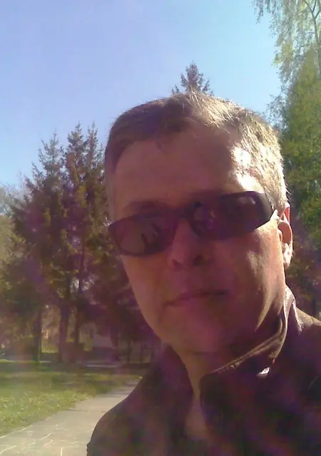 Я Blick, 51, из Калининграда, ищу знакомства на одну ночь