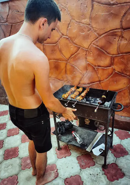 Я Роман, 30, знакомлюсь для дружбы в Буденновске