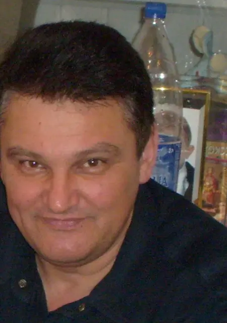 Я Юрий, 61 років з Донецька, шукаю знайомства без зобов'язань