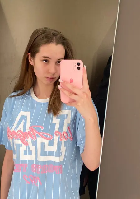 Я Диана, 20, знакомлюсь для постоянных отношений в Перми