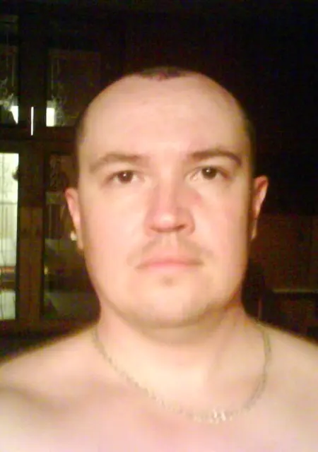 Я Aleksej, 43, из Нижневартовска, ищу знакомства без обязательств