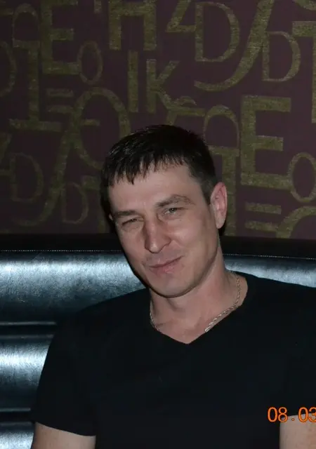 Я Aleksandr, 43, из Рузы, ищу знакомство для постоянных отношений