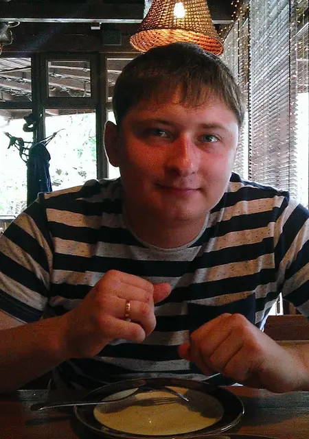 Александр из Энгельса, мне 34, познакомлюсь на одну ночь