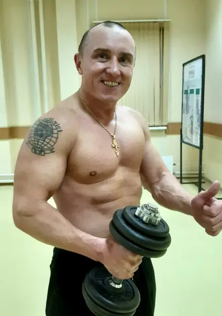 Я Андрей, 46, из Калининграда, ищу знакомства без обязательств