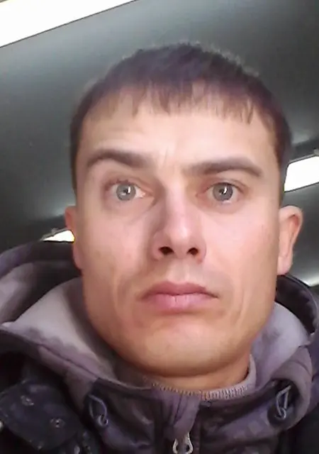 Я Денис, 42, из Афипского, ищу знакомство для вирта