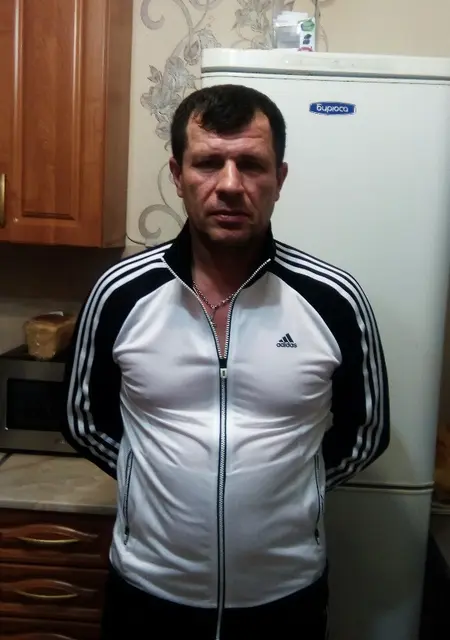 Геннадий из Магадана, мне 49, познакомлюсь на одну ночь