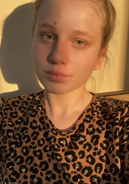 Алина из Москвы, мне 19, познакомлюсь для постоянных отношений