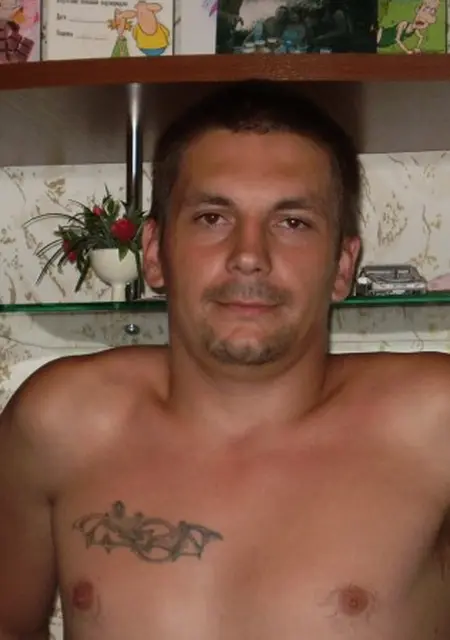 Я Евгений, 44, знакомлюсь для постоянных отношений в Новосибирске