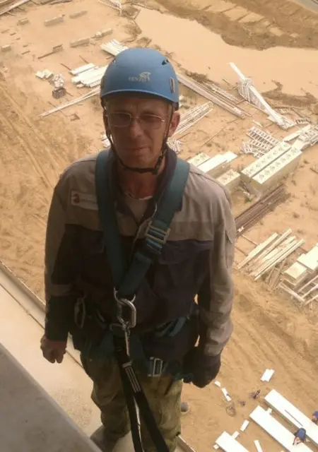 Дмитрий из Спасска-Дальнего, ищу на сайте знакомства на одну ночь