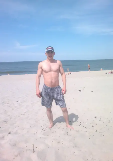 Я Xander, 40, знакомлюсь для дружбы в Балтийске