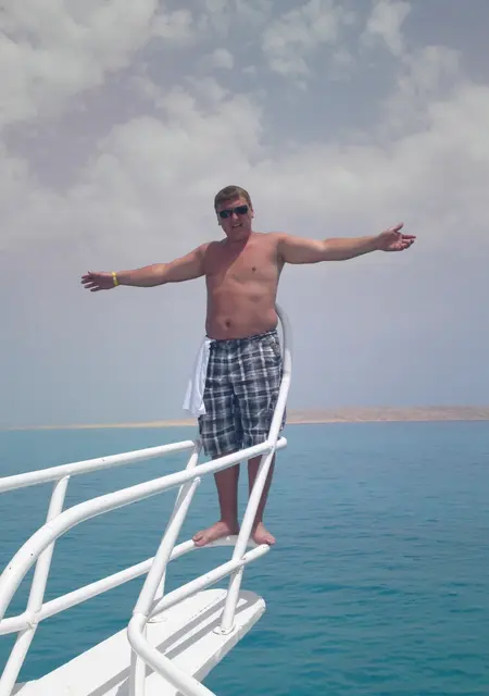 Я Юрец, 42, знакомлюсь на одну ночь в Елизове