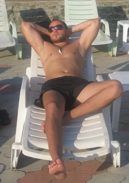 Александр из Краскова, ищу на сайте знакомства без обязательств