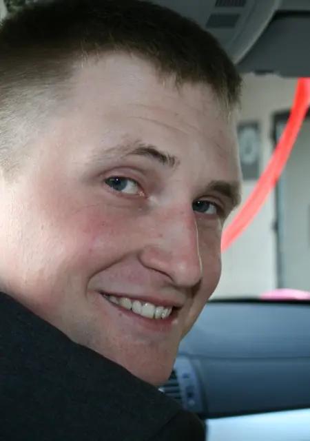 Кирилл из Алейска, мне 40, познакомлюсь на одну ночь