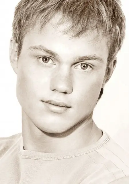 Виталя з Миколаєва, шукаю на сайті знайомства на одну ніч