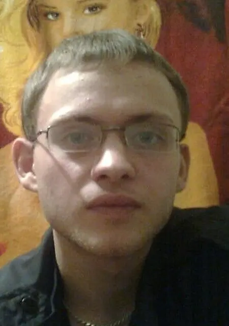 Денис из Петрозаводска, мне 41, познакомлюсь на одну ночь