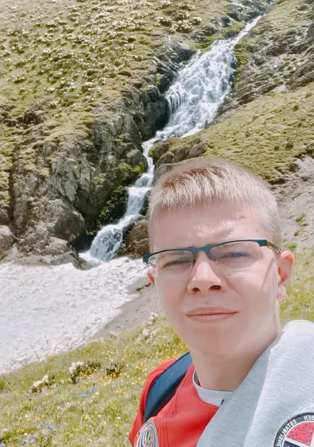 Я Nikita, 25, знакомлюсь для постоянных отношений в Ярославле