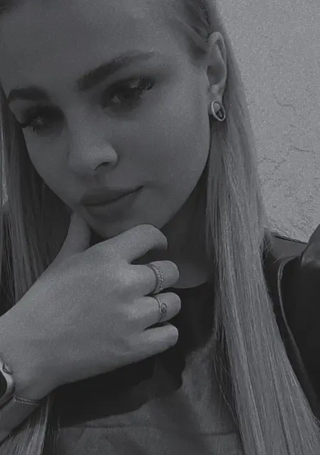 Анастасия из Славянска-на-Кубани, мне 23, познакомлюсь для общения