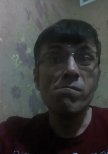 Я Алексей, 40, знакомлюсь без обязательств в Томске