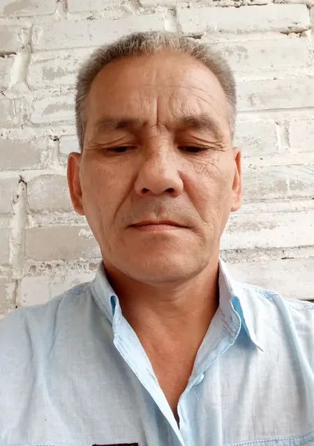 Тахир из Хабаровска, ищу на сайте знакомства на одну ночь