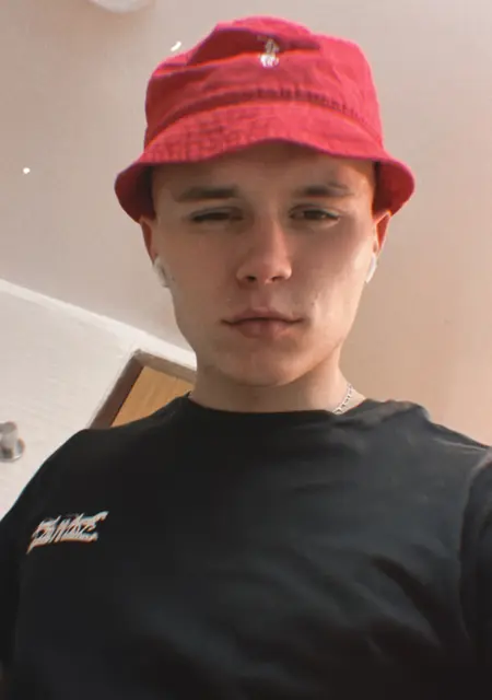 Я Вадим, 24, знакомлюсь без обязательств в Гродно