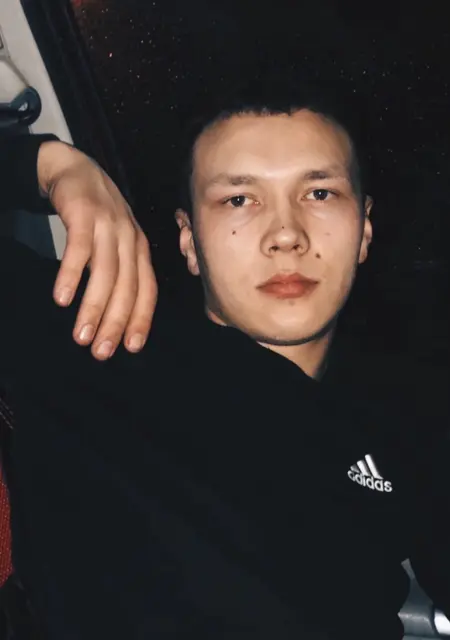 Андрюха из Воткинска, ищу на сайте знакомства без обязательств