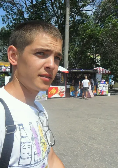 Сергей из Пушкина, мне 36, познакомлюсь для приятного времяпровождения