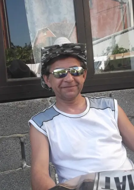 Алик из Кореновска, мне 50, познакомлюсь без обязательств