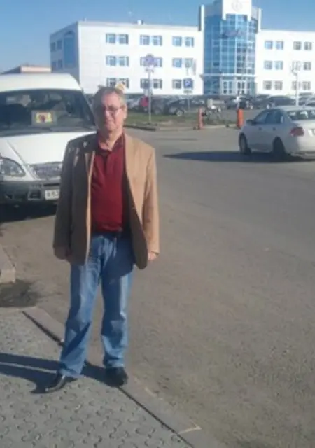 Александр из Тюмени, мне 68, познакомлюсь на одну ночь