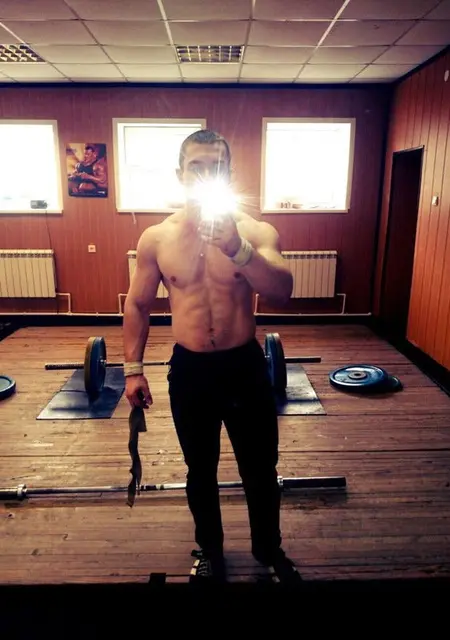 Я Александр, 31, знакомлюсь без обязательств в Лисках