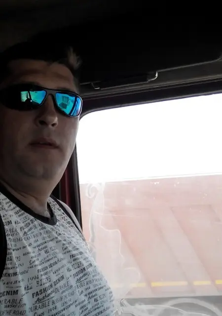 Андрей из Сальска, ищу на сайте вирта