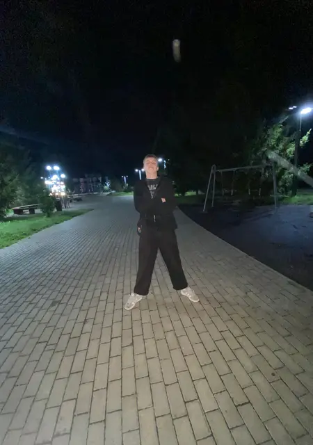 Я Кирилл, 31, из Бугульмы, ищу знакомства без обязательств