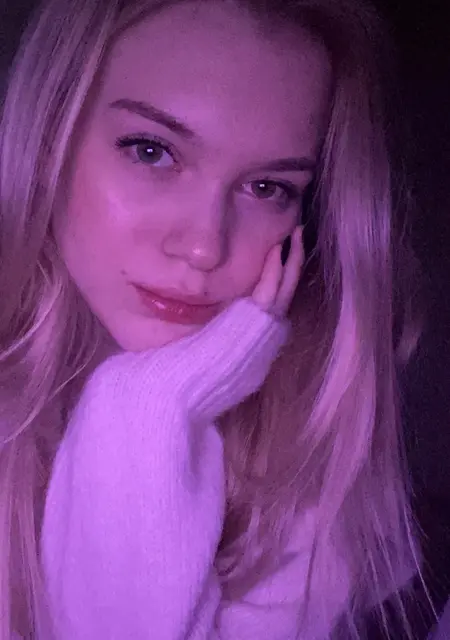 Мария из Воронежа, ищу на сайте знакомства без обязательств