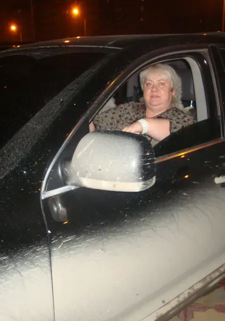 Светлана из Саратова, ищу на сайте знакомства без обязательств