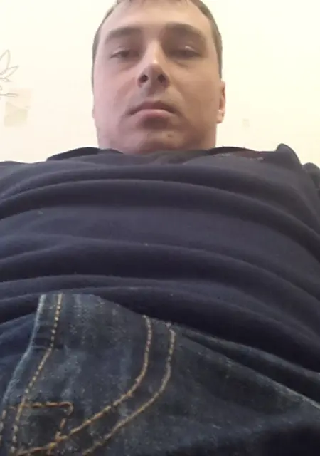 Адександр из Серова, ищу на сайте знакомства без обязательств