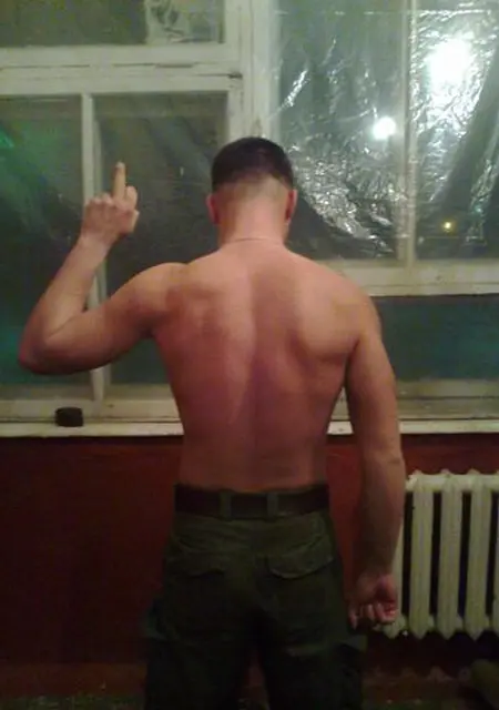 Я Костя, 32, из Нижнеудинска, ищу знакомства без обязательств