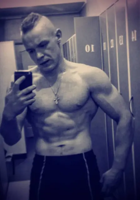 Міша з Івано-Франківська, шукаю на сайті знайомства на одну ніч