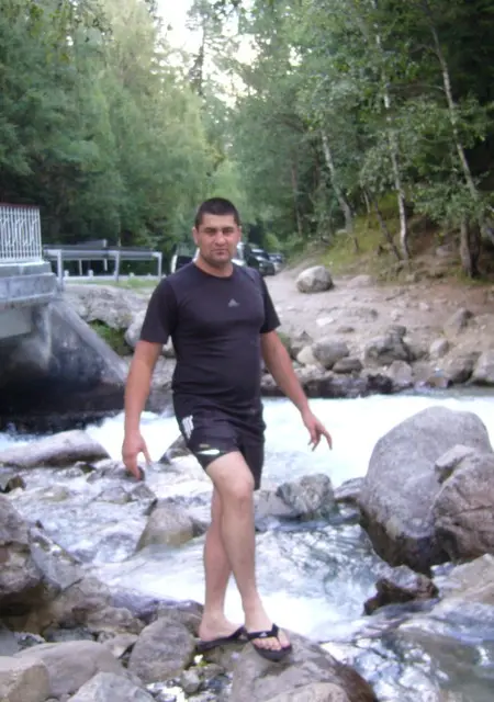 Антон из Невинномысска, ищу на сайте знакомства на одну ночь