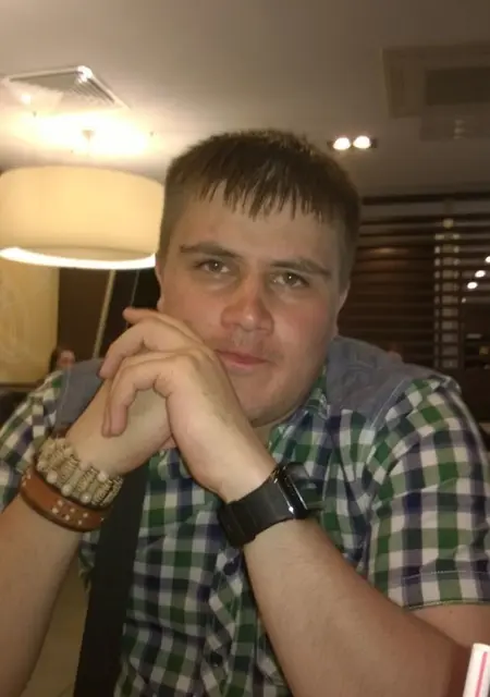 Я Дмитрий, 37, знакомлюсь для постоянных отношений в Саяногорске