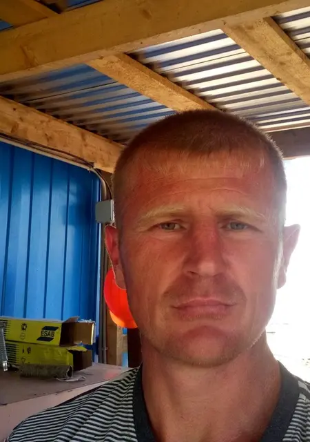 Александр из Нытвы, ищу на сайте приятное времяпровождение