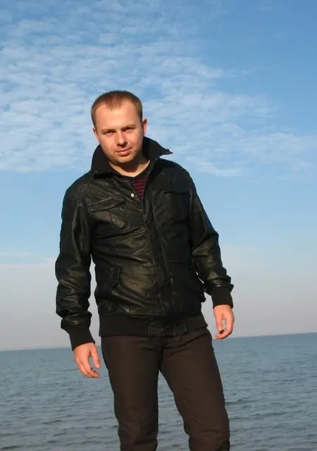 Антон из Моздока, мне 39, познакомлюсь на одну ночь