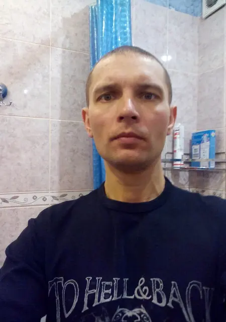 Николай из Железногорска, ищу на сайте постоянные отношения