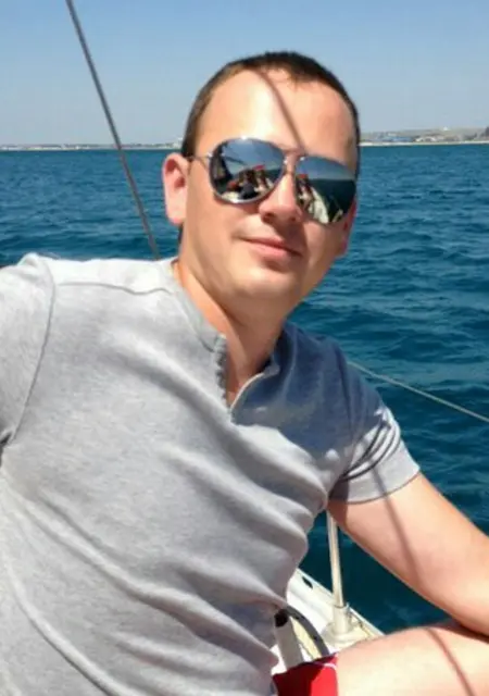 Я Александр Мельнико, 35, знакомлюсь без обязательств в Калуге