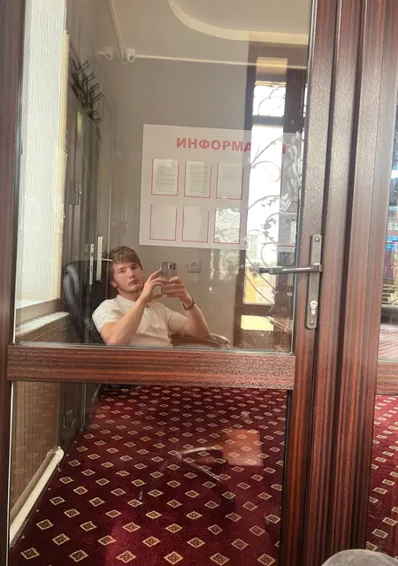 Осман из Черкесска, мне 22, познакомлюсь на одну ночь