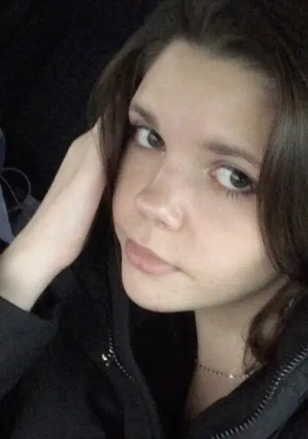 Я Ангел, 19, из Перми, ищу знакомства без обязательств